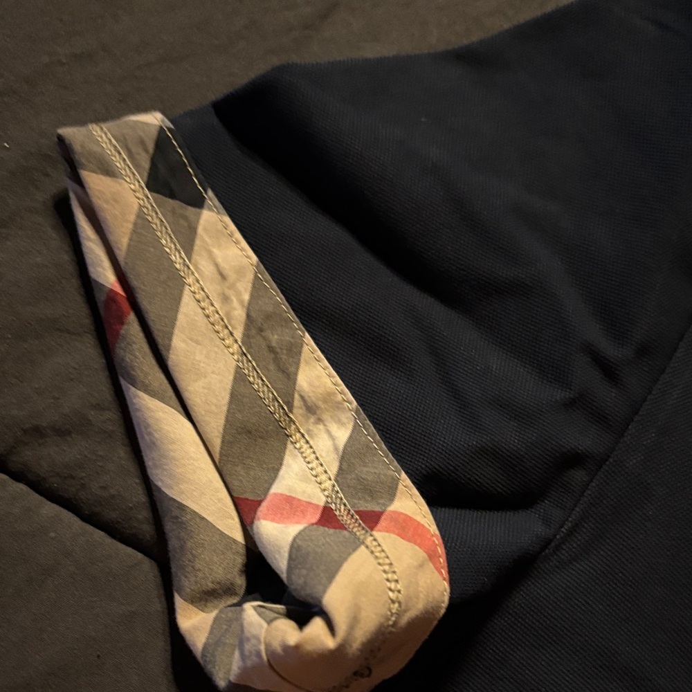 Burberry Black Short Sleeve Tee - Picture 3 of 3
